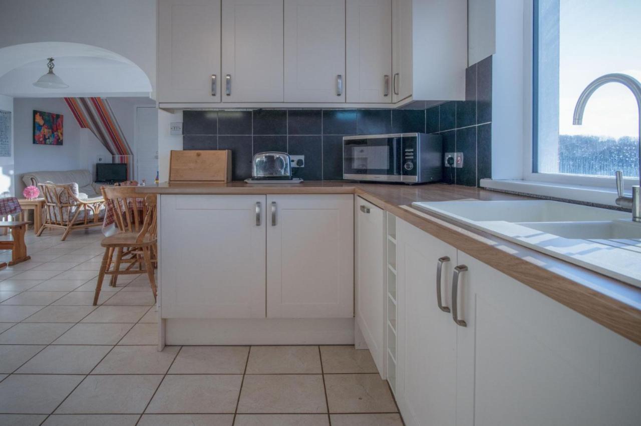 Maytree Cottage - 4 Bedroom Holiday Home - تينبي المظهر الخارجي الصورة