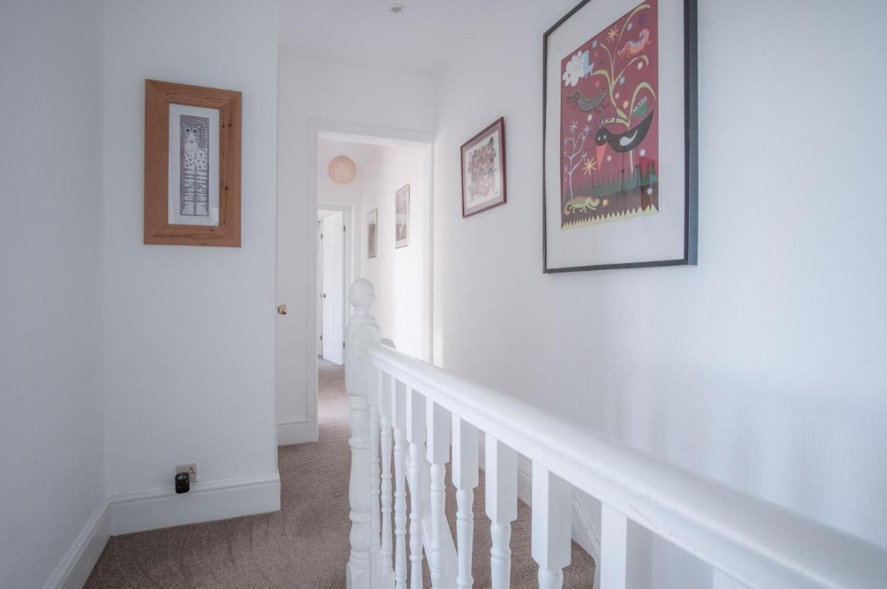 Maytree Cottage - 4 Bedroom Holiday Home - تينبي المظهر الخارجي الصورة