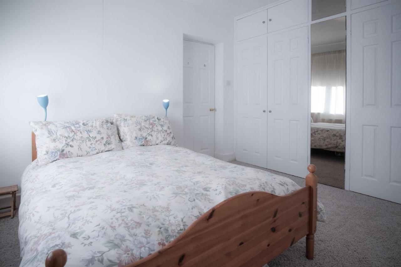 Maytree Cottage - 4 Bedroom Holiday Home - تينبي المظهر الخارجي الصورة